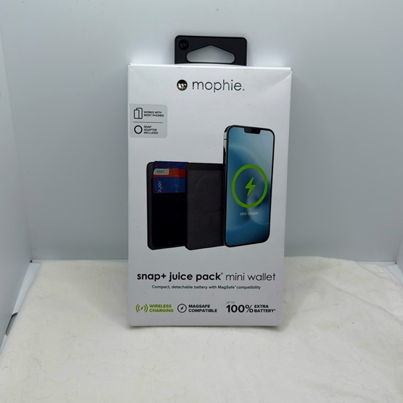 Brand New Mophie Snap+Mini Wireless MagSafe Charger Battery w/ Card Slot - Picture 1 of 2